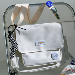 🔥Movi Katie【4 เหรียญตรา】กระเป๋าสะพายผญ กระเป๋าผ้า ไนล่อน กระเป๋า ผช สะพาย  นักเรียน ความจุขนาดใหญ่ กระเป๋าแฟชั่น ญ2023 ง่าย กระเป๋าผ้าสวยๆ