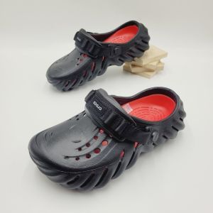 รองเท้าลำลองแฟชั่น สไตล์ Crocs Echo Clog