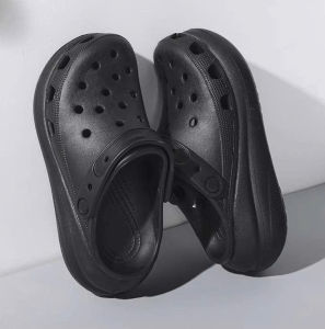 Dép Sục Cross clasic Crush đế xuồng cho nữ cao 7cm chuẩn xịn tặng 10 sticker màu đen