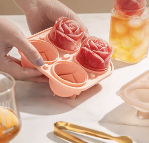 [SG SELLER] Rose Ice Patterns Food Grade Silicone Ice Cube Tray 4 Grids Ice Mold Pink/Green