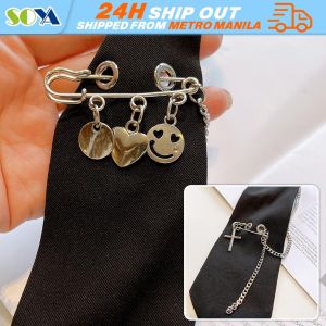 Men Women Steampunk Black Necktie Rhinestone Metal Tie Bow Chain Bowtie Pre-Tied Crystal Retro Solid Color Silky Narrow Necktie School Uniform Zipper Pre-Tied Arrow Tie Black Neck Ties JK Uniform Shirt Clip on Tie Security Tie Lazy Neckties Student