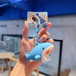 Gantungan tas ransel pasangan premium / indah lucu kreatif asli mainan gantungan kunci hiu laut yang bisa diremas / liontin mobil grosir / souvenir premium