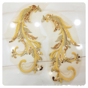 1Pair Embroidered Lace Applique Phoenix Sequins Beading Sew On Patch Repair for Wedding Dress