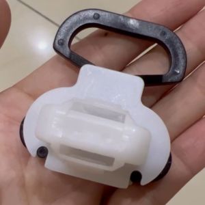 1pc Proton Wira Waja Saga iswara Saga BLM FL FLX Gen 2 Persona Perdana Seat Hook / Rear Car Seat Clip