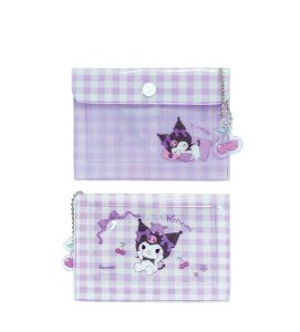 บัตรเยอะแค่ไหนก็เอาอยู่! ที่ใส่บัตร Sanrio ใบนี้ช่วยจัดระเบียบกระเป๋าตังค์ ใส่บัตรได้เยอะ มีซิปป้องกันของหล่น แถมมีพวงกุญแจห้อยได้ด้วยน้า ส่งของทุกวัน!( ขนาดโดยประมาณ : 11.5X8 cm. )