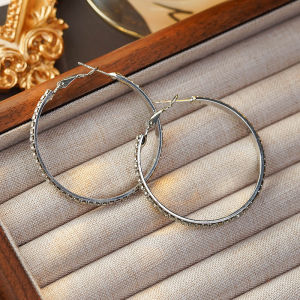 Fashionable Ring Gift 白K电镀微镶锆石耳环女网红冷淡风时尚大耳圈欧美夸张跨境耳饰品