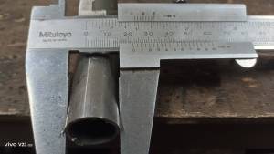 ท่อเหล็กกลม 7/8"หนา 1.5 มม. (ทำโครงรถโดยเฉพาะ)ยาว2เมตร