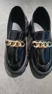 New Winter Vintage Metal Buckle Slip-On Loafers Thick-Soled Chunky Heel Versatile WomenS Leather Shoes