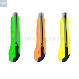 Cutter Besar Isi A -100 Multifungsi