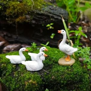 MIRACLE HOME STORE Cute Mini Duck Statue Delicate Handmade White Duck Ornaments Ducks Lawn Figurine Resin Crafts Micro Landscape Decoration Garden