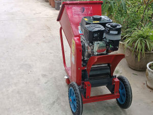 Máy băm cành cây.Máy băm tàu dừa ủ làm phân hữu cơ