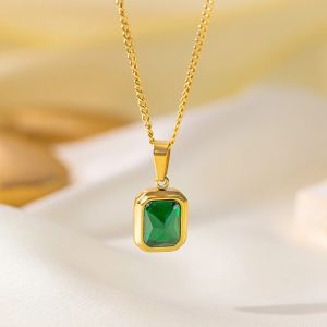 Golden emerald pendant necklace for women non-fading titanium steel clavicle chain party jewelry