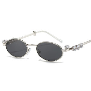 Y2K Stylish Sun Glasses Diamond Decoration Sunglasses High-end Luxury Oval Glasses Female Eyewear Cermin Mata