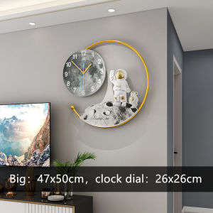Nordic Style Jam Dinding Simple and Fashion Mute Minimalist Digital Clock Vintage Creative Astronaut Wall Clock Modern Living room Decorations 挂钟 壁钟