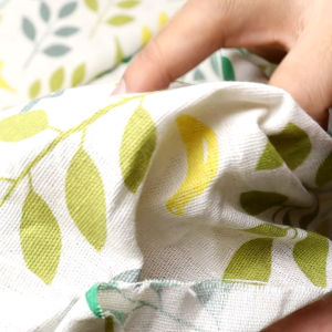 ผ้าคอตต้อนลินิน เนื้อหนา ลายใบไม้เล็ก หน้ากว้าง 60 นิ้ว ผ้าเมตร ผ้าหลา สีขาว สถาปากที่หมดหน้า