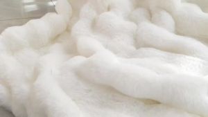 Rabbit Fleece Blanket Winter Thickened Throw Blanket Milk Fleece Bed Sheet Office Nap Sofa Blanket Puff Fleece Blanket LZD