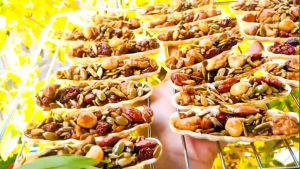 BÁNH THUYỀN HẠT DINH DƯỠNG HEALTHY THƠM NGON VIỆT QUẤT) HEALTHYFOOD3B HEALTHYFOOD ankieng anvatlanhmanh granola ngucoc17loaihat