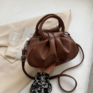 QFDI 🌼【FAST จัดส่ง】🌼 กระเป๋าแฟชั่น2024 กระเป๋าไปงานแต่ง กระเป๋าแบรนด์เนม กระเป๋าถือเก๋ๆ กระเป๋าทำงานผญ ลำลอง กระเป๋าถือ กระเป๋าสไตล์วินเทจ กระเป๋าทรงก้อนเมฆ  แฟชั่น กระเป๋าสะพายผญ กระเป๋าสะพายผญ กระเป๋า กระเป๋าสะพาย กระเป๋าสะพายข้าง กระเป๋าผู้หญิง