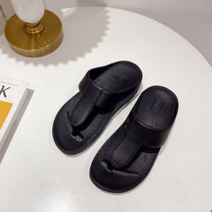 [Free Shipping] Thick-Soled WomenS Flip-Flops New Style Fashionable High-Heeled Rain Boots Beach Casual Waterproof Sandals