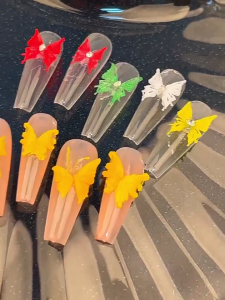 แม่พิมพ์ศิลปะบนเล็บลายนูนลายฉลุผู้หญิงหญิงสาวแม่พิมพ์ซิลิโคนอุปกรณ์ทำเล็บที่สง่างาม3D ไม่เหมือนใคร