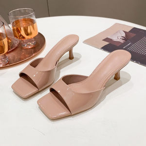 รองเท้าแตะส้นสูงหนังสิทธิบัตรสีบริสุทธิ์และรองเท้าแตะฤดูร้อนสไตล์ใหม่ส้นบางนางฟ้าหัวตารางเปิดนิ้วเท้าเซ็กซี่ส้นสูงฝรั่งเศส