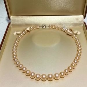 Natural Freshwater Pearl Necklace 8‑11mm Orange‑Gold Pearls Near‑Round Slightly Blemished Elegant Daily Jewelry for Women