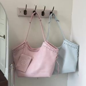 Korean-style fashionable large-capacity tote bag with free coin purse PU Soft leather stress-relief wide shoulder strap single-shoulder daily commuter bag #7473