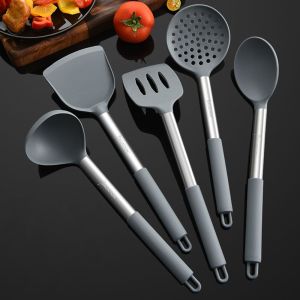 VB45D Wooden Spatula Frying Pan Kitchen Tool Strainer Spoon Cooking Tools Gadgets Cookware Turners Soup Ladle Spatula Fried Shovel