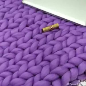 Handmade Chunky Knitted Blanket Thick Yarn Merino Wool Bulky Knitting Throw Blankets Throw Carpets Soft Warm Winter Home Sofa Bed