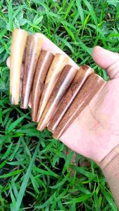Pipa/cangklong kayu gaharu sepur wangi medol lengkung 8cm