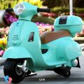 Xe máy điện Vespa cao cấp cho bé. 