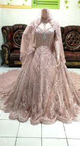 Gaun Pengantin Mewah Tulle Akar  Ekor + Peplum