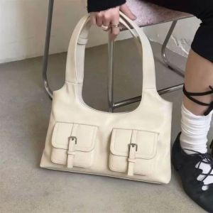 THOMA แบบเกาหลี กระเป๋าโฮโบ PU ฮู ยุนจิน สไตล์เดียวกัน กระเป๋าถือ กระเป๋าโท้ทพ็อกเก็ตบอสตัน ง่าย การออกแบบชนกลุ่มน้อย กระเป๋าใต้แขน กลางแจ้ง