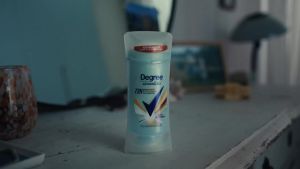 Lăn khử mùi Degree dành cho nữ Pure Clean 4 cây bảo vệ khỏi vết ố do khử mùi 2.6 oz