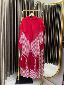 Syari Gamis Set Hijab Motif Salur Terbaru