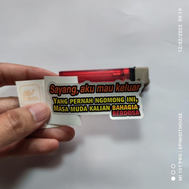 Stiker Sayang Aku Mau Keluar Kata Humor Lucu Viral Meme Motor Plesetan