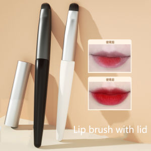 หนังสือเสริมแม้ยา: พกพาริมฝีปากแปรงเครื่องสำอางลิปสติกลิปกลอแปรงคอนซีลเลอร์แปรงแต่งหน้า มีหมวกป้องกัน