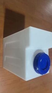 Large Capacity Square Plastic RV Water Tank 50L-100L Outdoor Travel Drinking Water Storage Container for Trailer Boat Yacht
