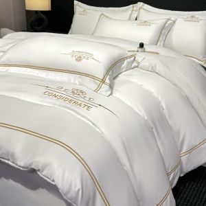 Bedding four-piece set Silky ice silk four-piece set Washed silk bed sheet quilt cover Tencel four-piece set Bedding (bed sheet * 1 quilt cover * 1 pillowcase * 2)