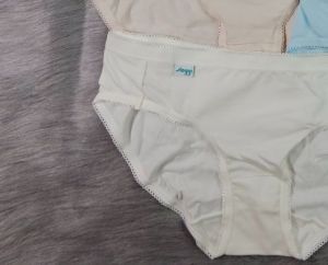 Quần Lót Nữ Kiểu Trơn Triumph Sloggi Comfort Midi 76-473