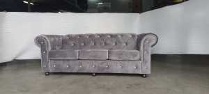 Ready Stock Modern Design Chesterfield sofa (2+3+1)