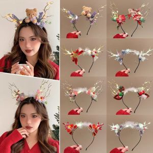 PTK52 ตุ๊กตาผ้าพลัฌ ที่คาดผมคริสต์มาส LED ห่วงผมกวางเอลก์เรืองแสง กลิตเตอร์ ที่คาดผมปีใหม่เรืองแสง ตลกๆ ซานต้าซานต้า เขากวางคาดศีรษะ สำหรับผู้หญิง