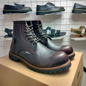 SEPATU BOOTS PRIA KULIT SAPI SAFETY UJUNG BESI