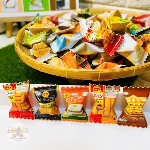 เหรียญโปรยทาน ลายเซเว่น 7-11 คละลาย 1 ชุดพับได้ 105 เหรียญ ชุดพร้อมทำ