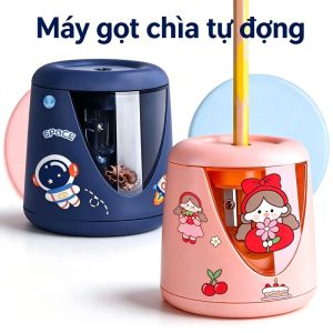 Máy Gọt Bút Chì Điện Tự Động Cho Bé Học Sinh – Tự Vào Bút 1 Tay Mài Nhanh Ít Gãy Chì Chống Rơi Tặng Lưỡi Dao Thay Thế + Sticker DIY Hộp Mùn Trong Suốt 2 Màu Hồng/Xanh