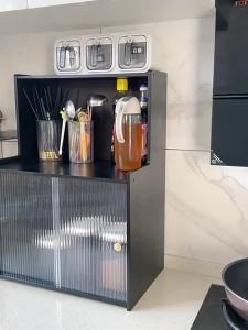Kithchen Cabinet Cupboard Kitchen Island Counter Kitchen Storage Rack Kithchen Sideboards Cabinet For Kitchen Living Room Desktop Cabinet Desk Cup Locker Simple Countertop Cup Holder
