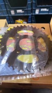 TSR REAR SPROCKET ROUSER 220 (38T /41T 520)