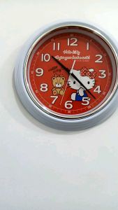 RED HELLO KITTY WALL CLOCK 10 INCHES