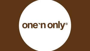 One N Shiny Silver Purple Shampoo - Argan Oil Toning Hair Shampoo for Blonde Gray White & Highlighted Hair - Moisturizes Brightens & Reduces Brassiness (1 Liter)