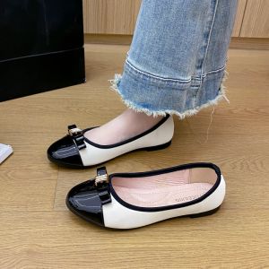 [In Stock] Womens flat shoes comfortable soft sole with bow design low-heeled casual shoes